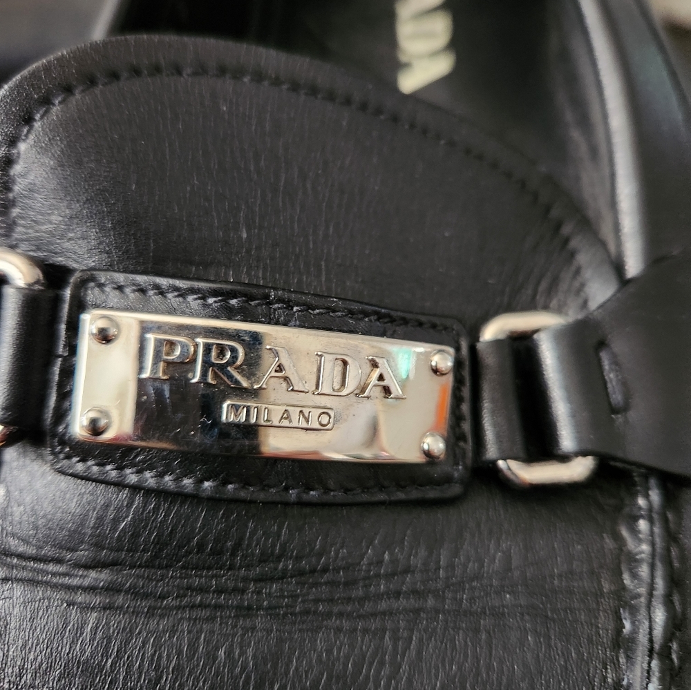 AUTHENTIC NEW BLACK LEATHER PRADA MILAN MENS SHOES SIZE 13 D 200.00 OR OFFER